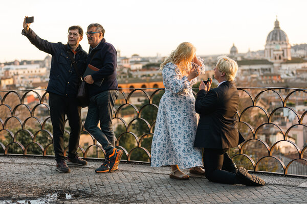 Surprise Proposal Photo session in Rome on the Terrazza Belvedere at sunset