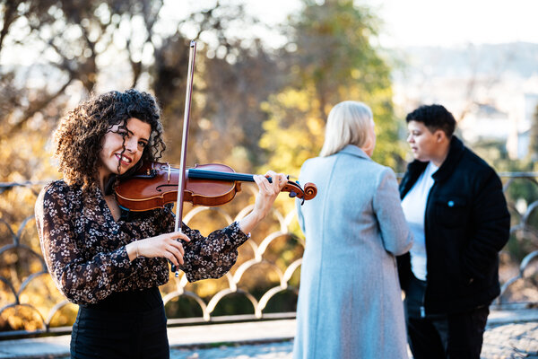 Romantic Surprise proposal at the Pincio Gardens with violinist playing