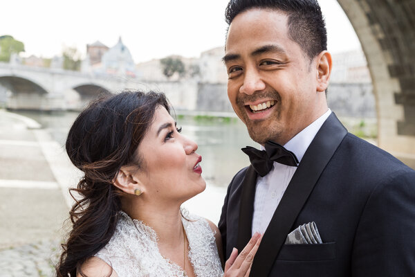 Candid portrait of Newly-wed couple during a Sposi Novelli photo session, in Rome