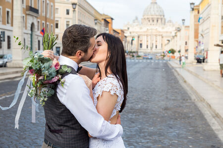 A beautiful newly-wed couple in Rome