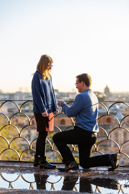 Sunset Proposal Photo session at the Pincio Belvedere in Rome