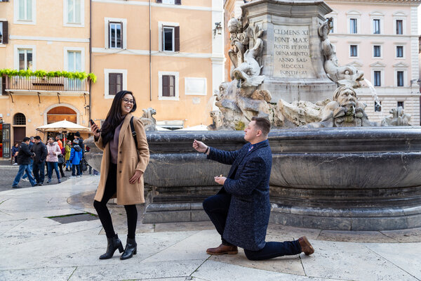 Proposal in Piazza della Rotonda, Pantheon, in Rome