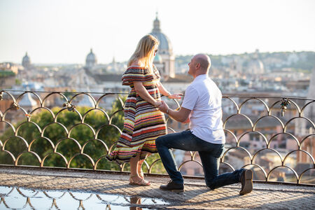 Surprise Proposal at the Pincio Garden in Rome
