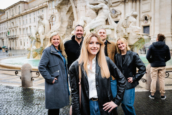 Family in Piazza Navona in Rome