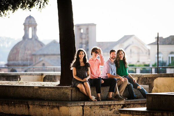 Family of 4 at the Terrazza Caffarelli on the Capitoline Hill during their famly Photoshoot in Rome