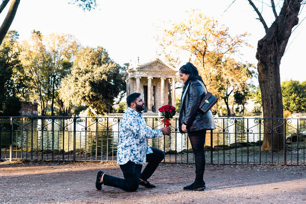Wediing Proposal in Rome at Villa Borghese
